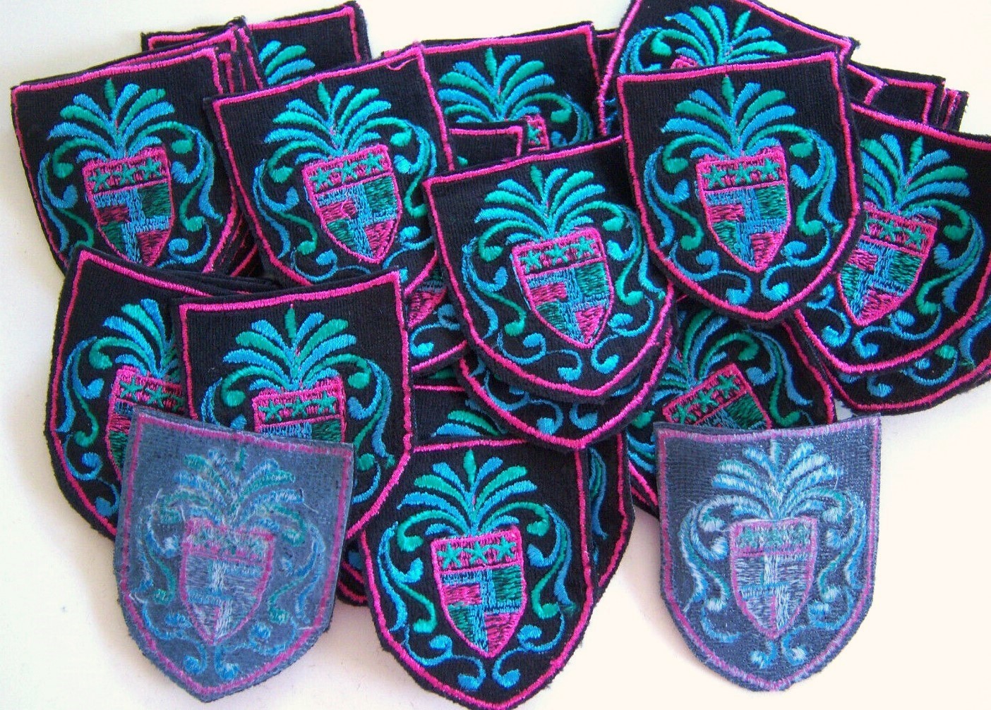 48 Black/Turquoise/Pink Emblems