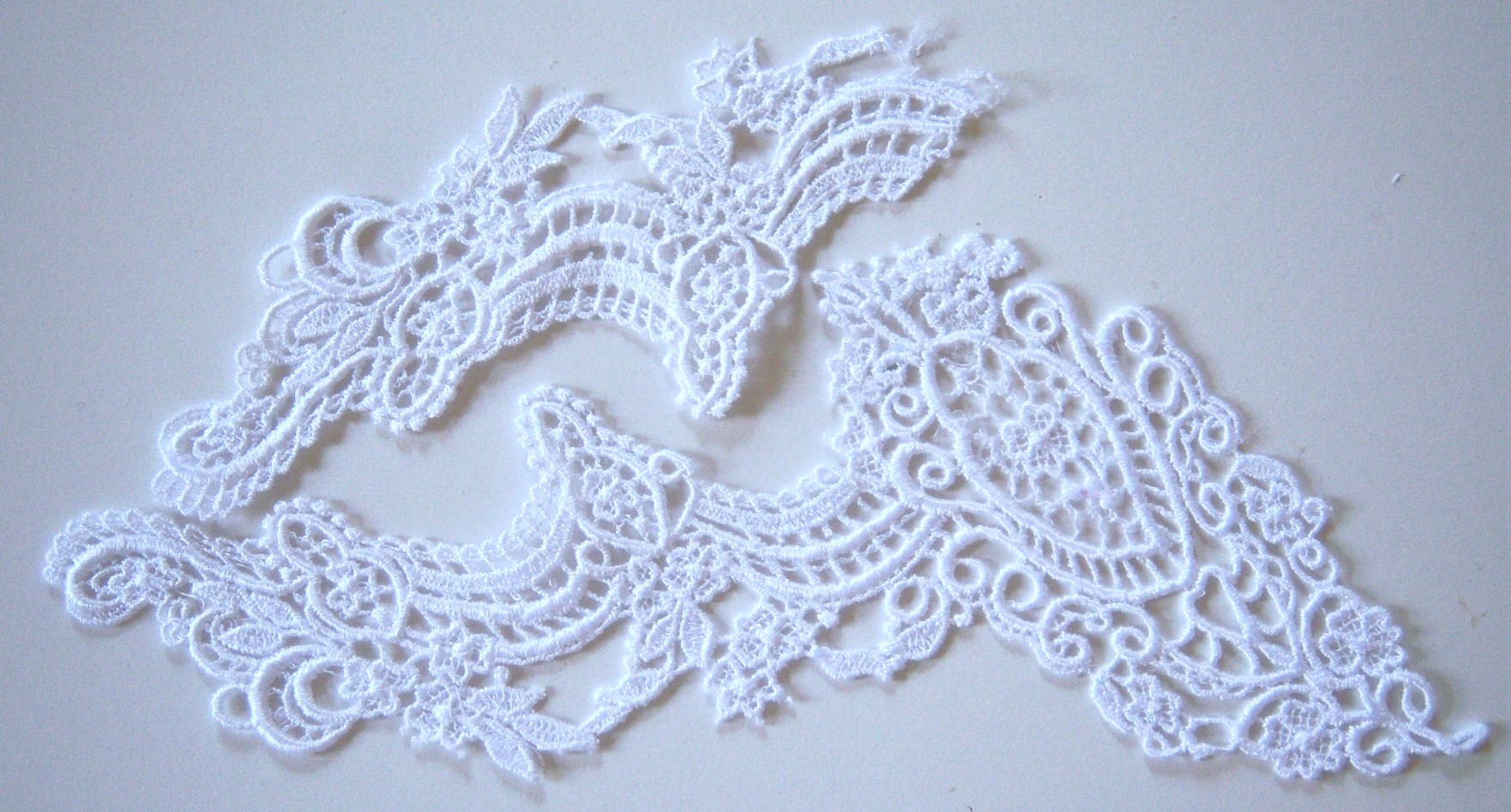 White Venise Lace Applique