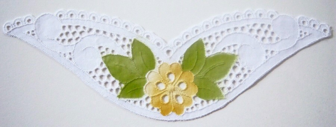 White/Maize Flower Applique