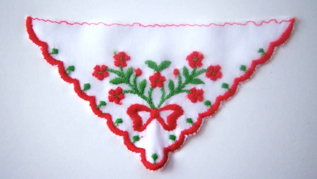 White/Red Small Embroidered Applique