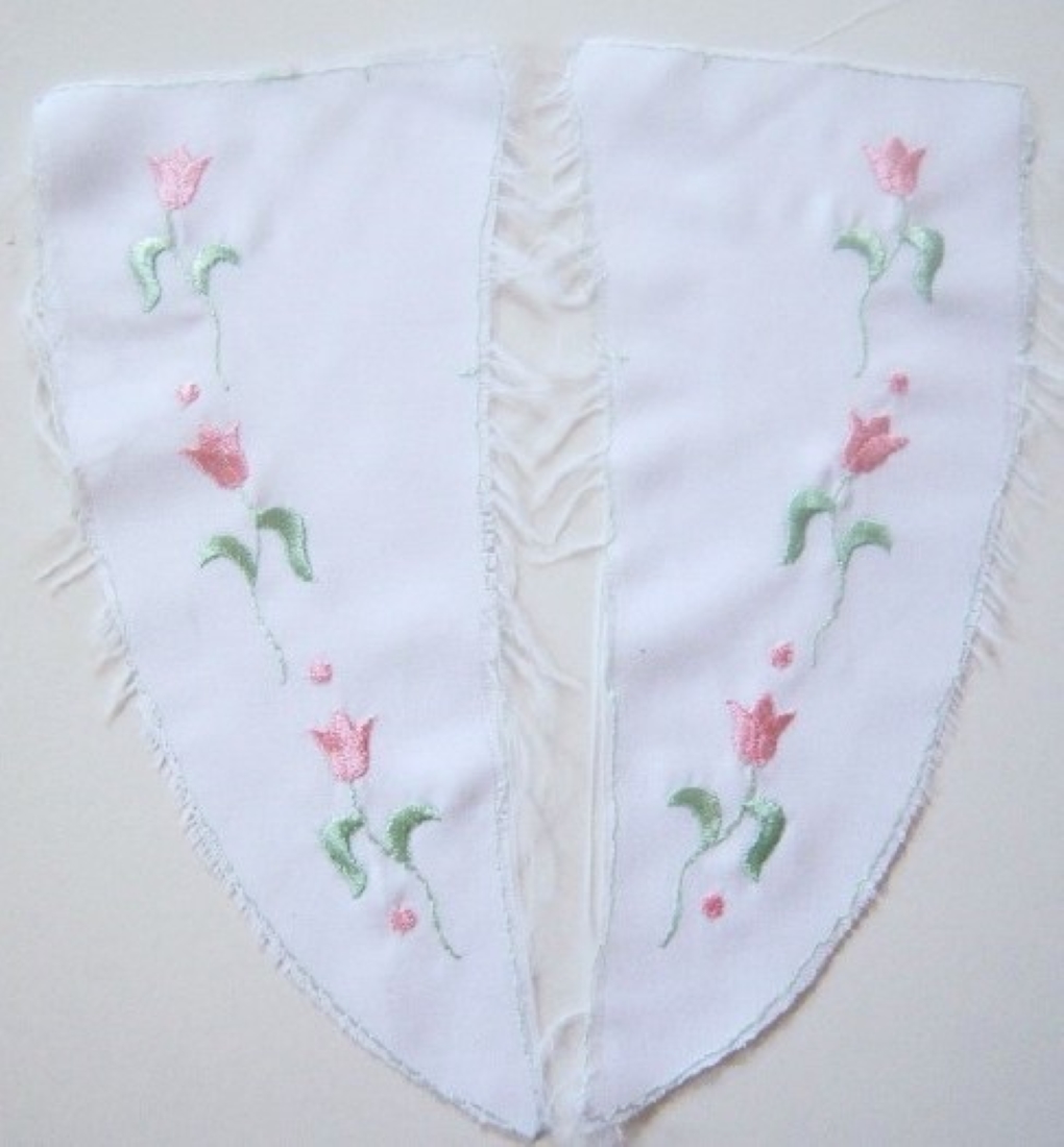 White/Pink Floral Crepe Collar