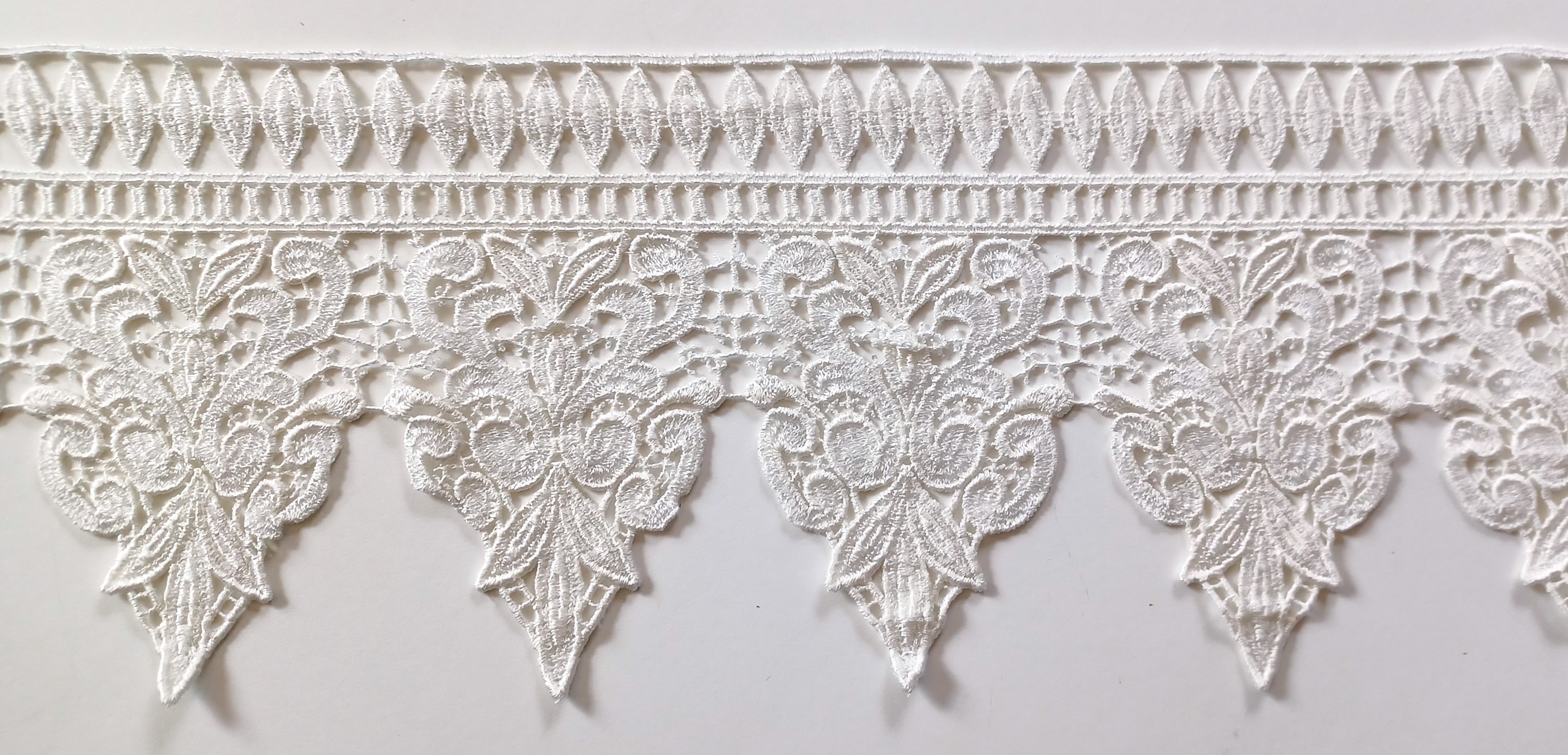 Light Ivory 6" Venise Lace