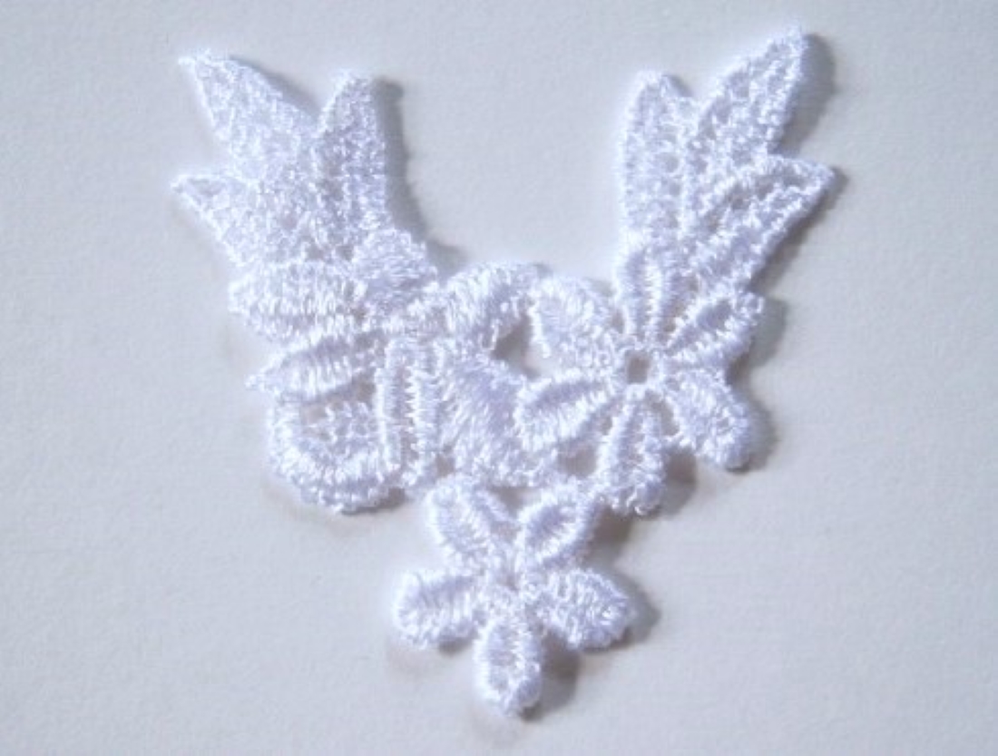 White Vee 1 3/4" Venise Lace Applique