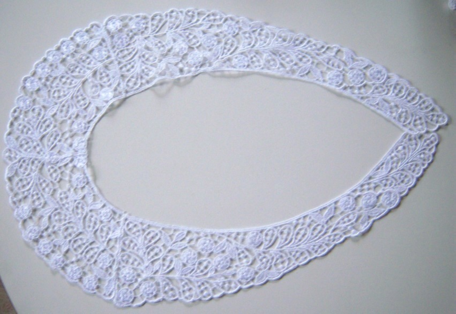 White Venise Lace 3 3/4" x 14" Yoke