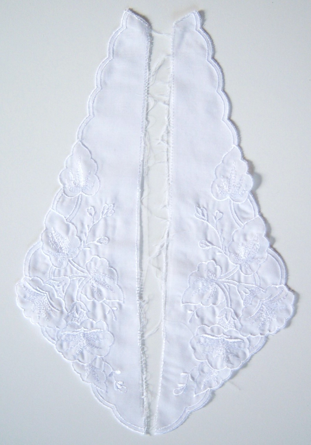 White Embroidered Collar Pair