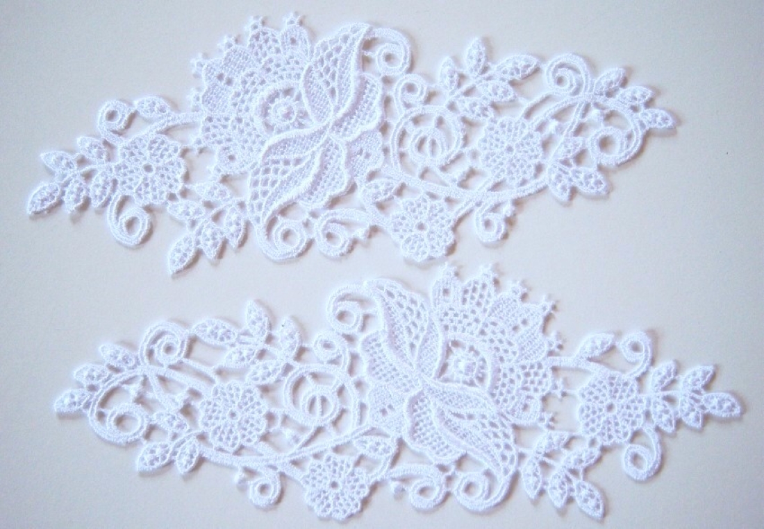 White Floral Venise Lace 3" x 8" Pair