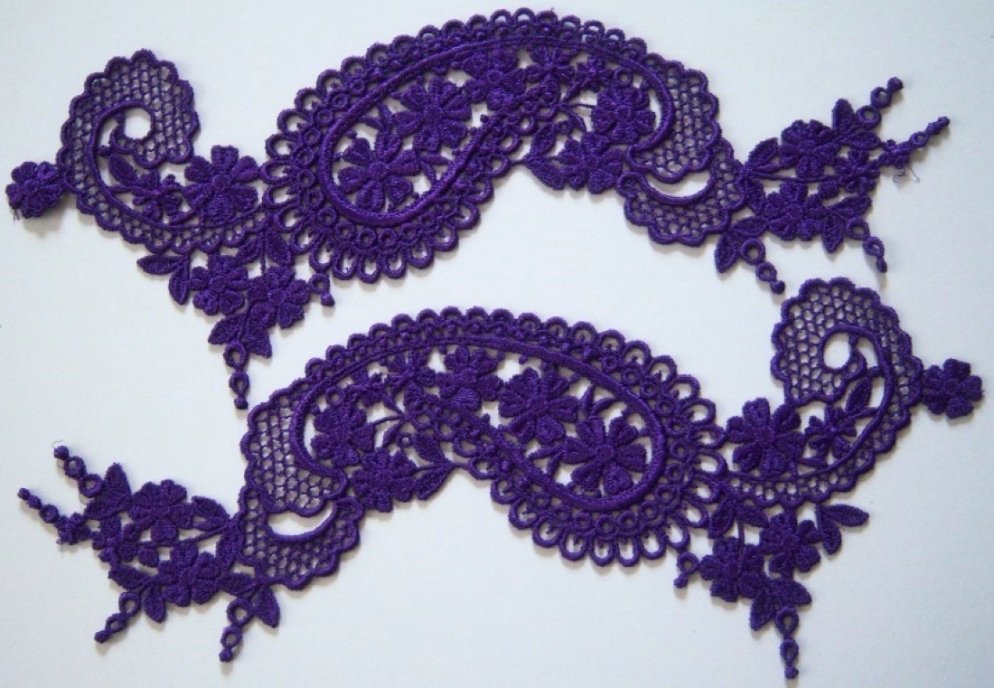 Grape Paisley Venise Lace 11" Pair