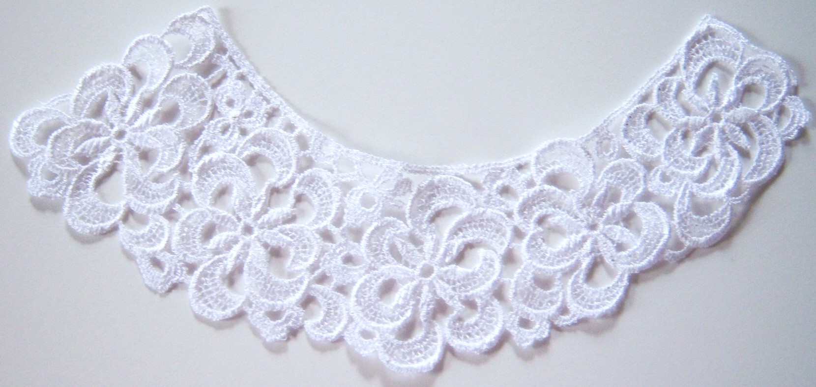 Natural White Venise Lace Applique