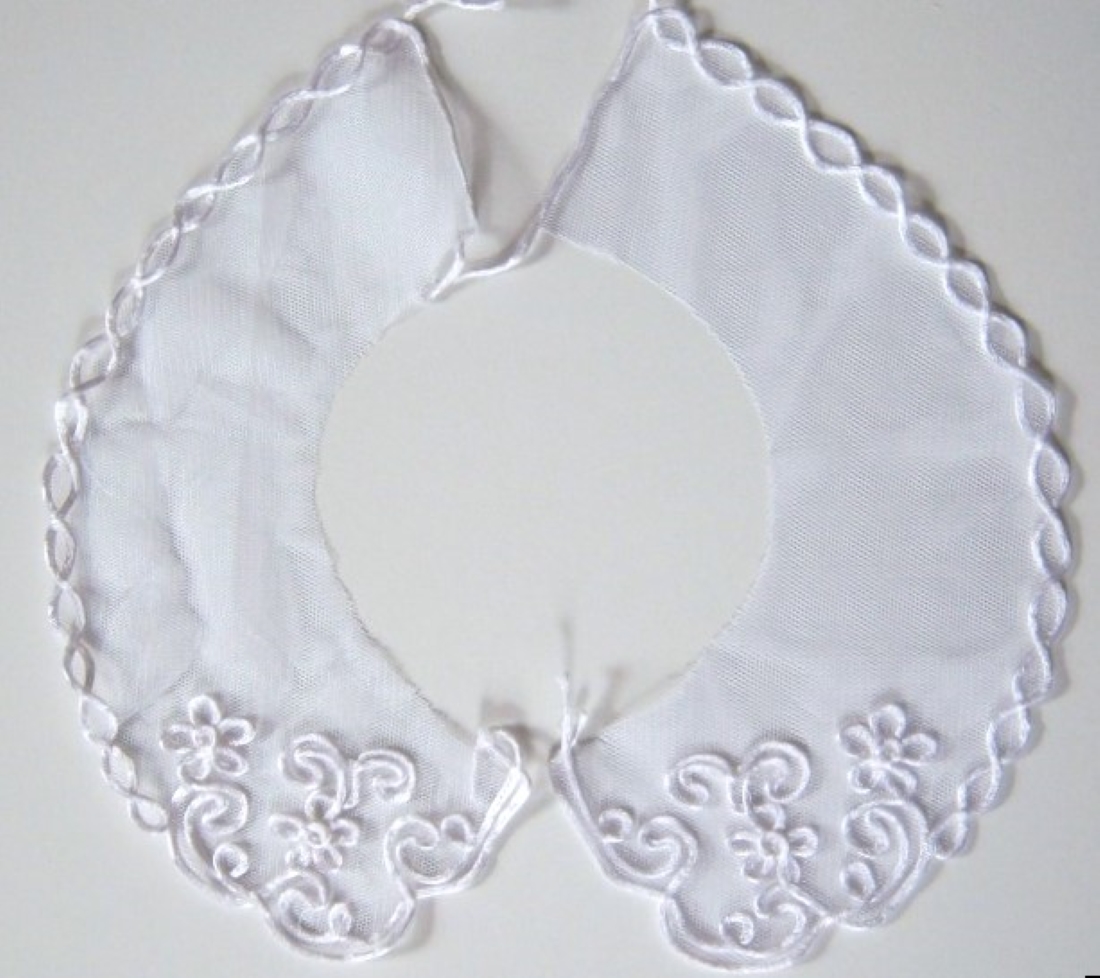 White Rattail Edge Tulle Collar