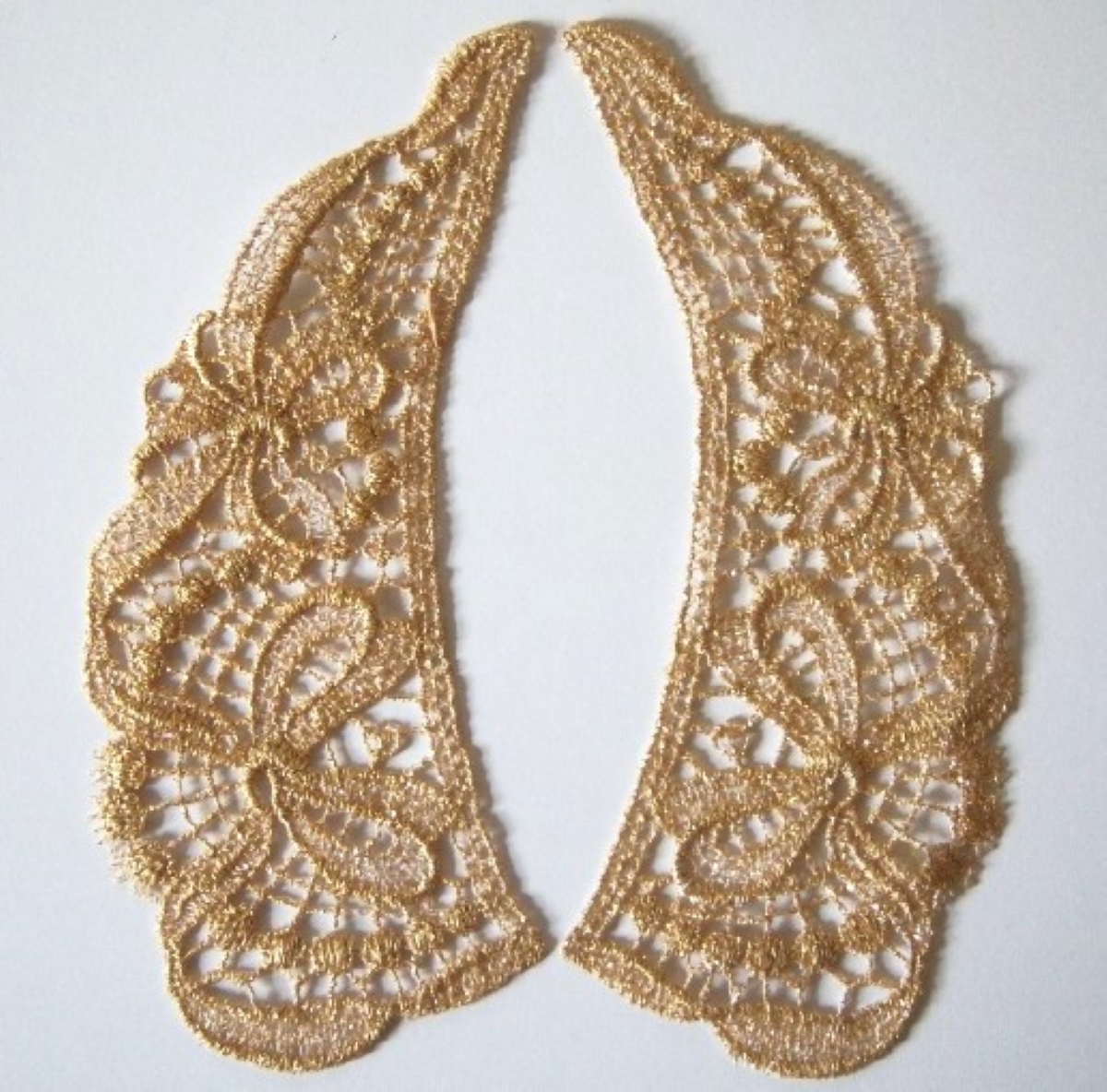 Gold Metallic 7" Venise Lace Collar