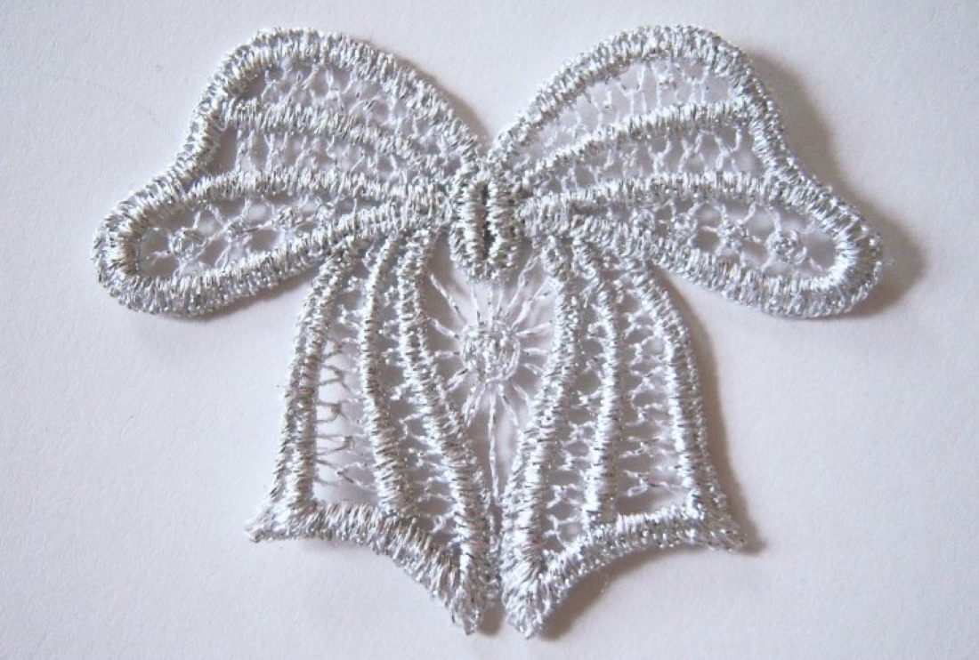 Silver Metallic Venise Lace 2 3/4" Bow Applique