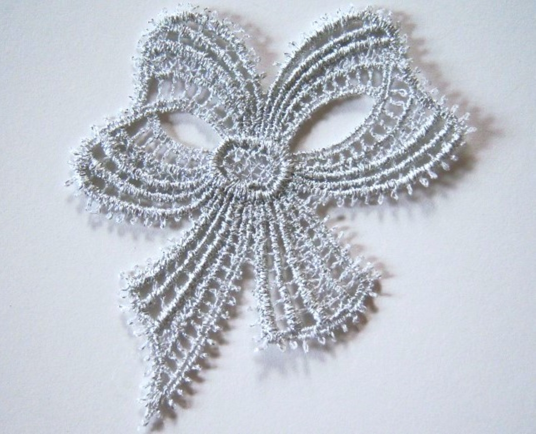 Silver Metallic Venise Lace 3 1/4" Bow