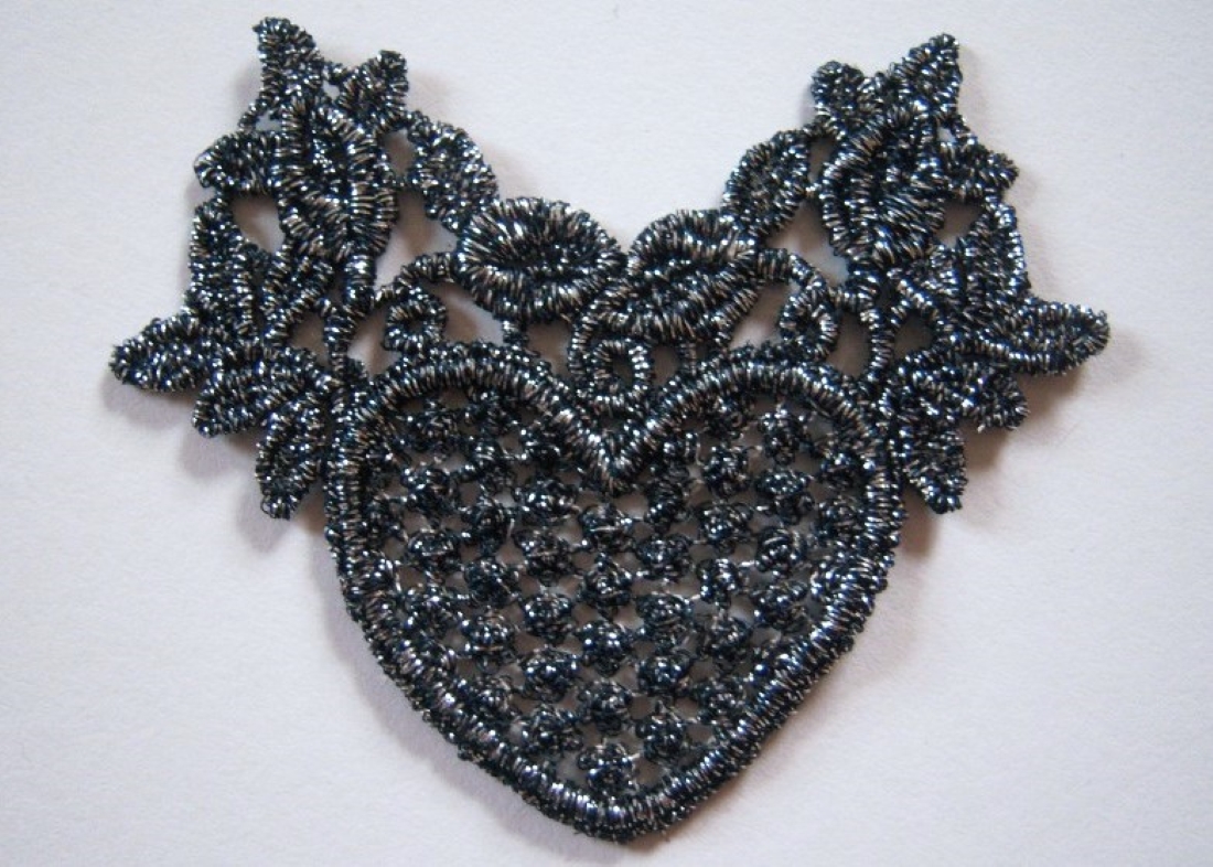 Black/Silver Metallic 3" Venise Lace Heart