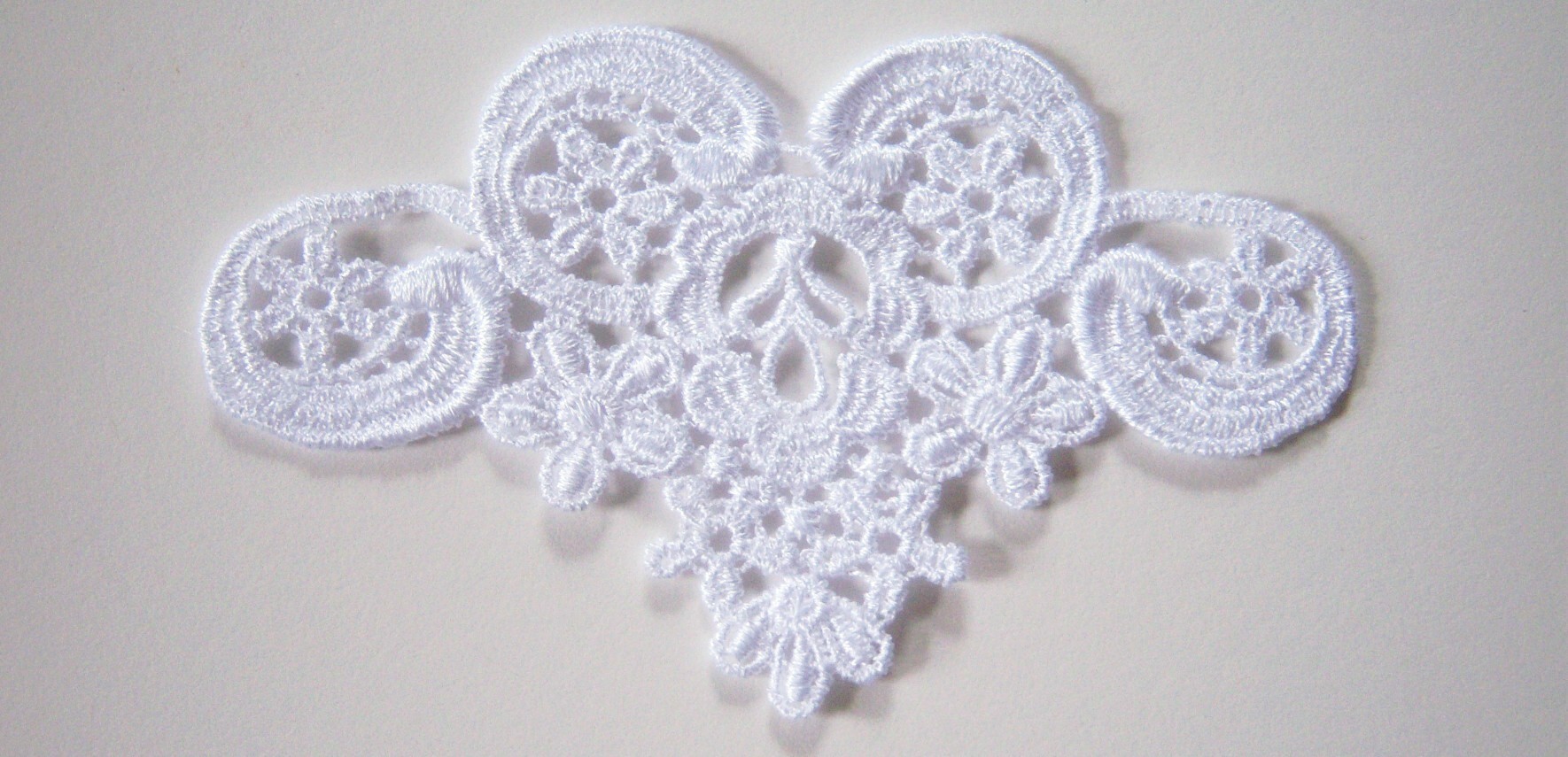 White Motif Venise Lace Applique