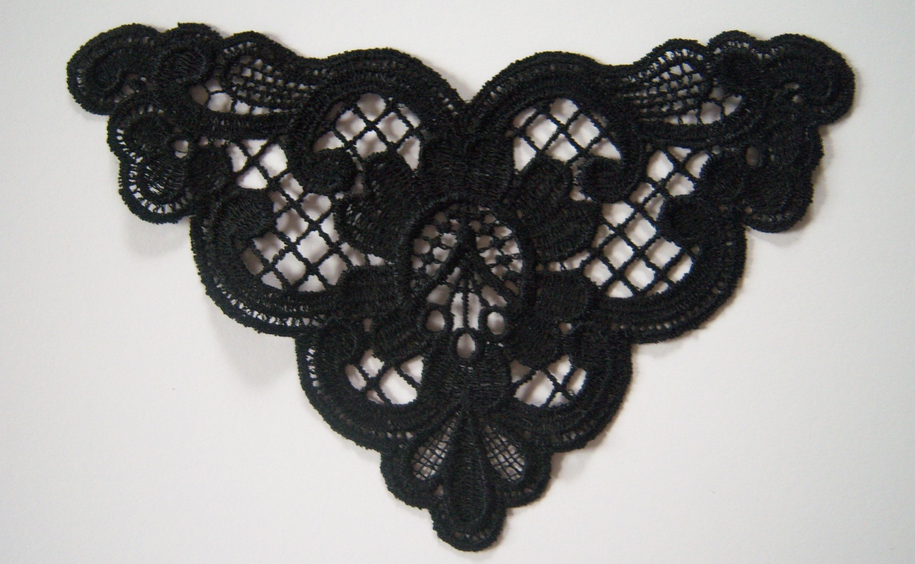 Black Flower Venise Lace Applique