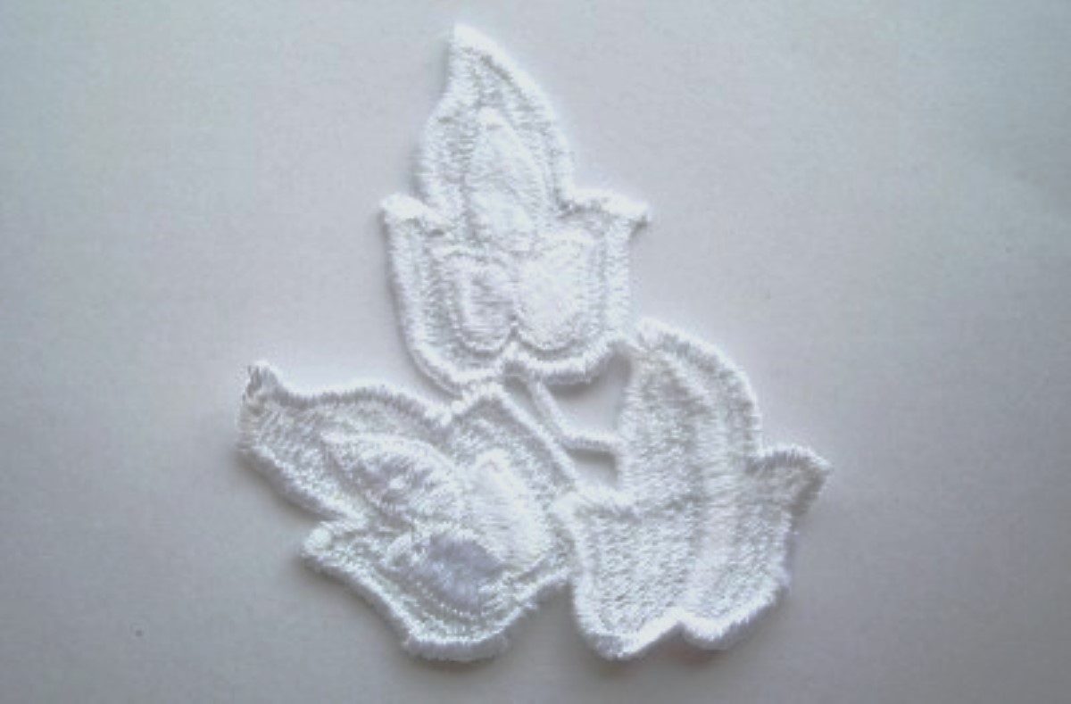 White Leaves Venise Lace Applique