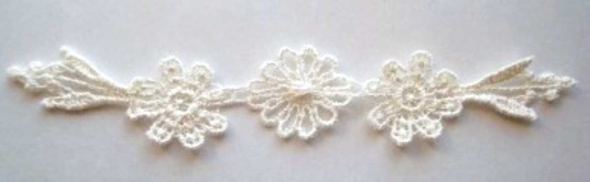 Light Ivory Motif Venise Lace Applique