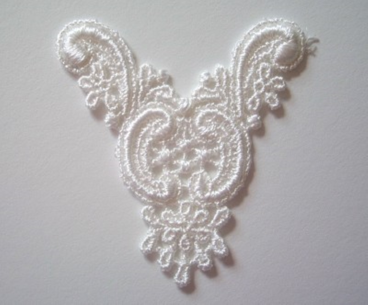 Light Ivory Floral Venise Lace Applique