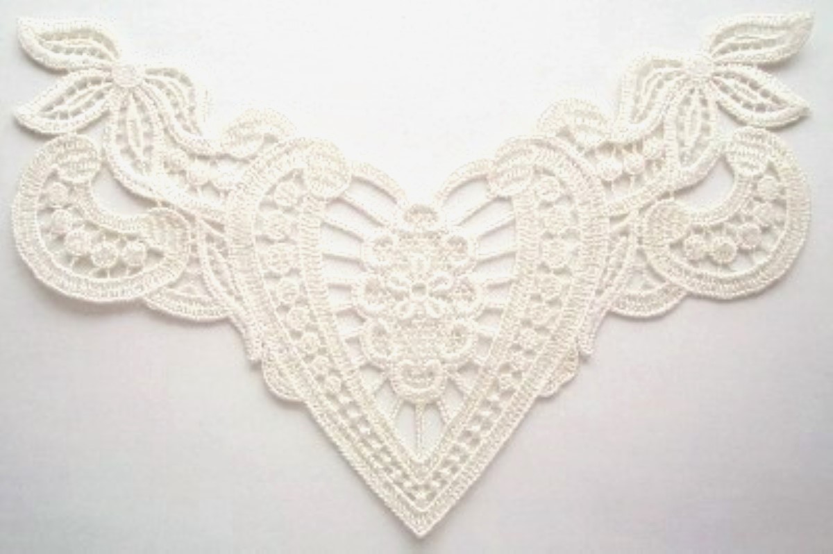 Light Ivory Heart Venise Lace Applique