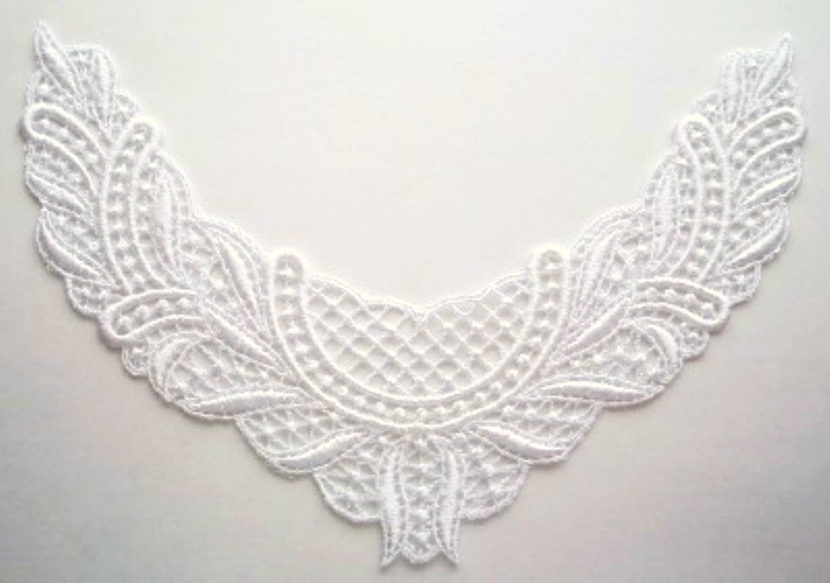 Natural White Venise Lace 2 3/4" x 10 1/2" Yoke