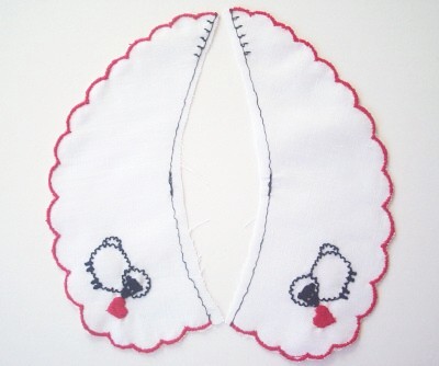 White/Black/Red Sheep Embroidered Collar