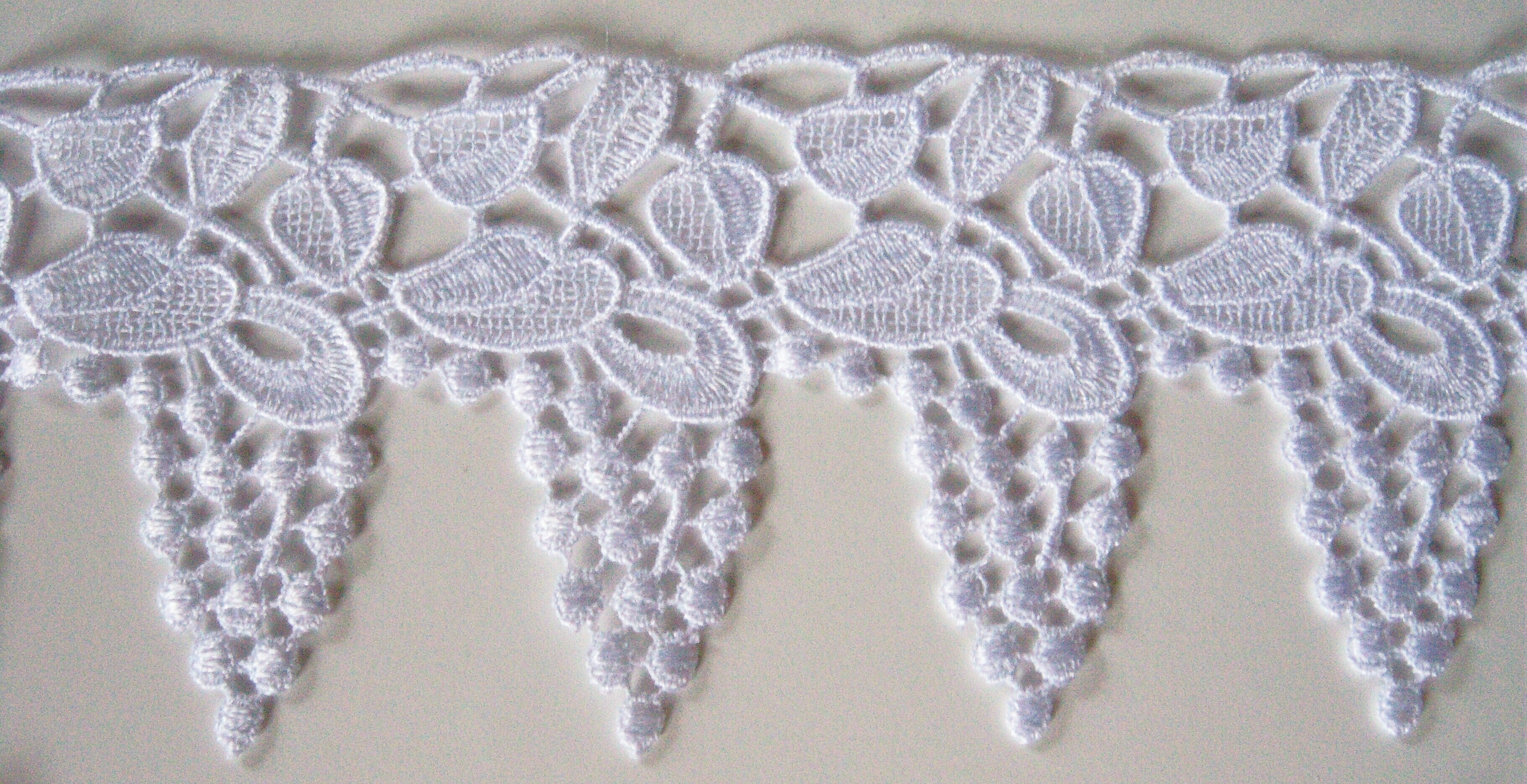 Optical White 3 3/4" Venise Lace