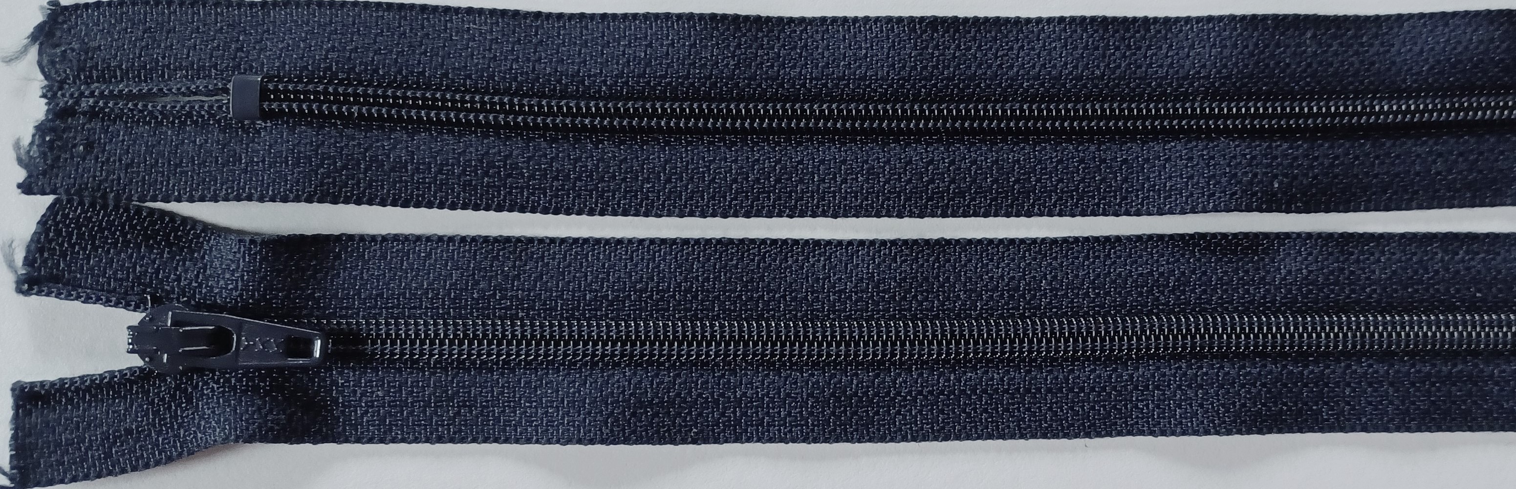 Classic Navy YKK 7" Zipper