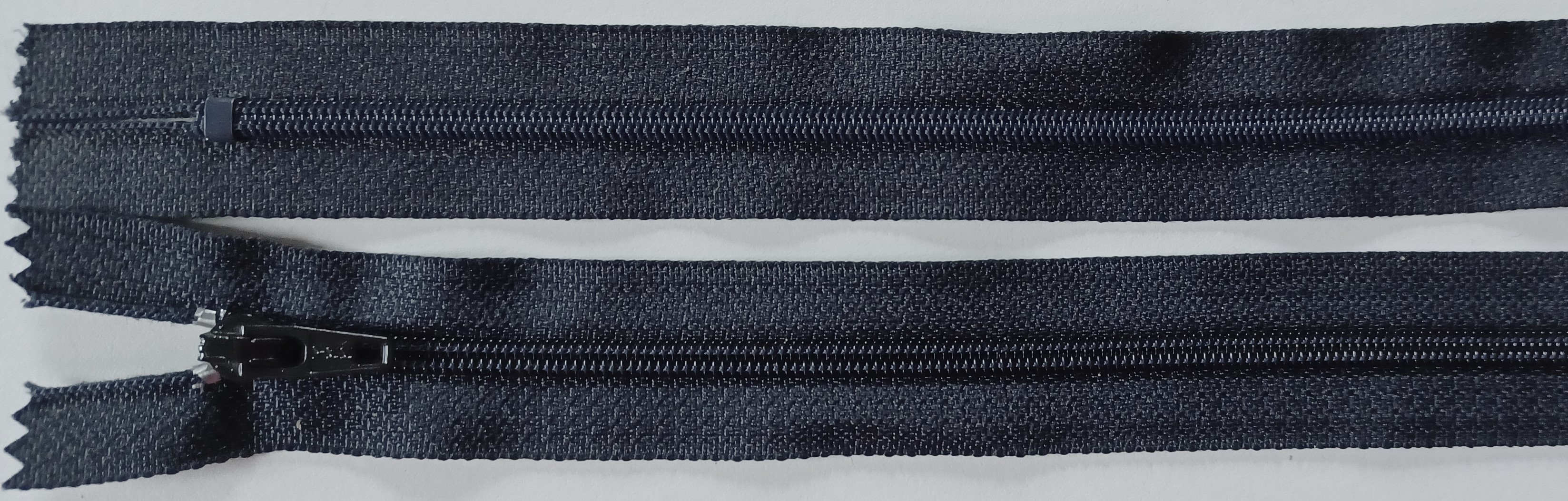 Dark Navy YKK 7" Zipper