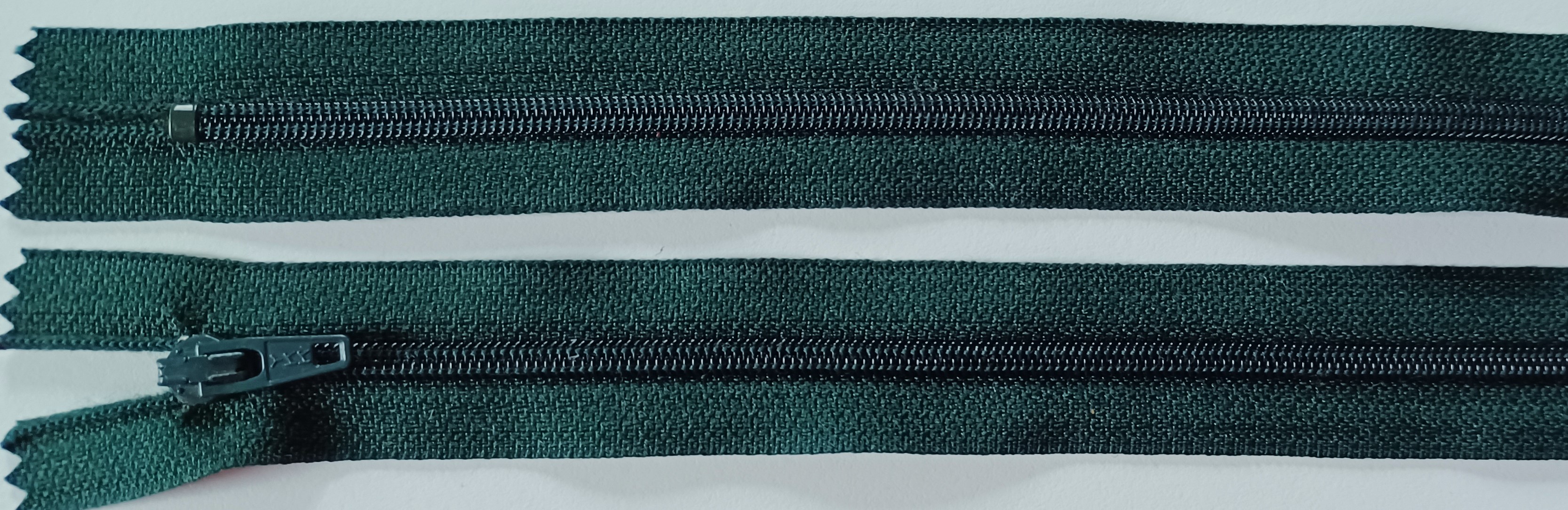 YKK Dark Green 7" Zipper