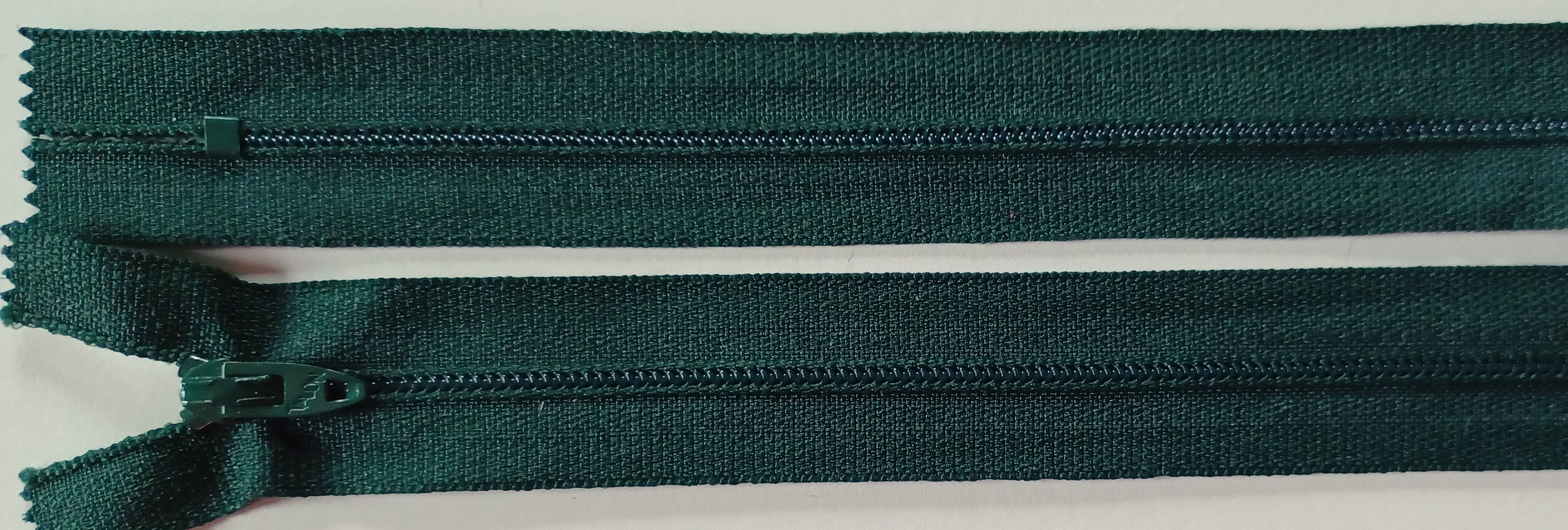 Talon Pine Green 7" Zipper