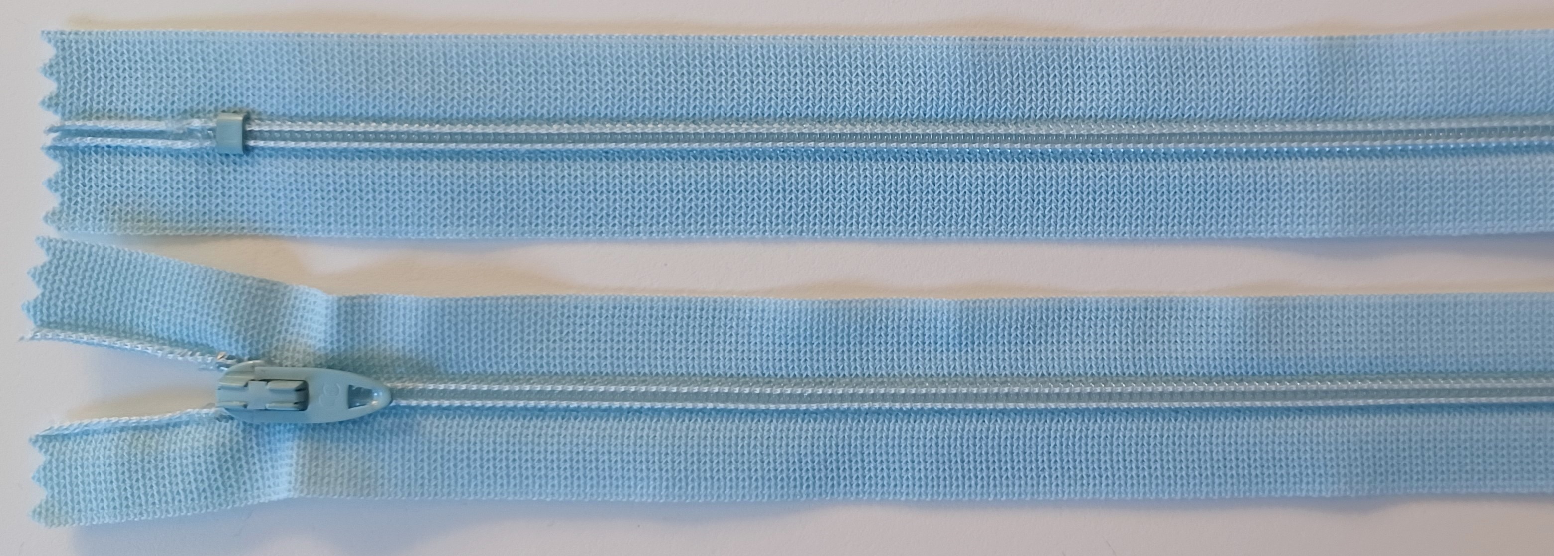 Coats & Clark 7" Powder Blue Nylon Coil Zipper