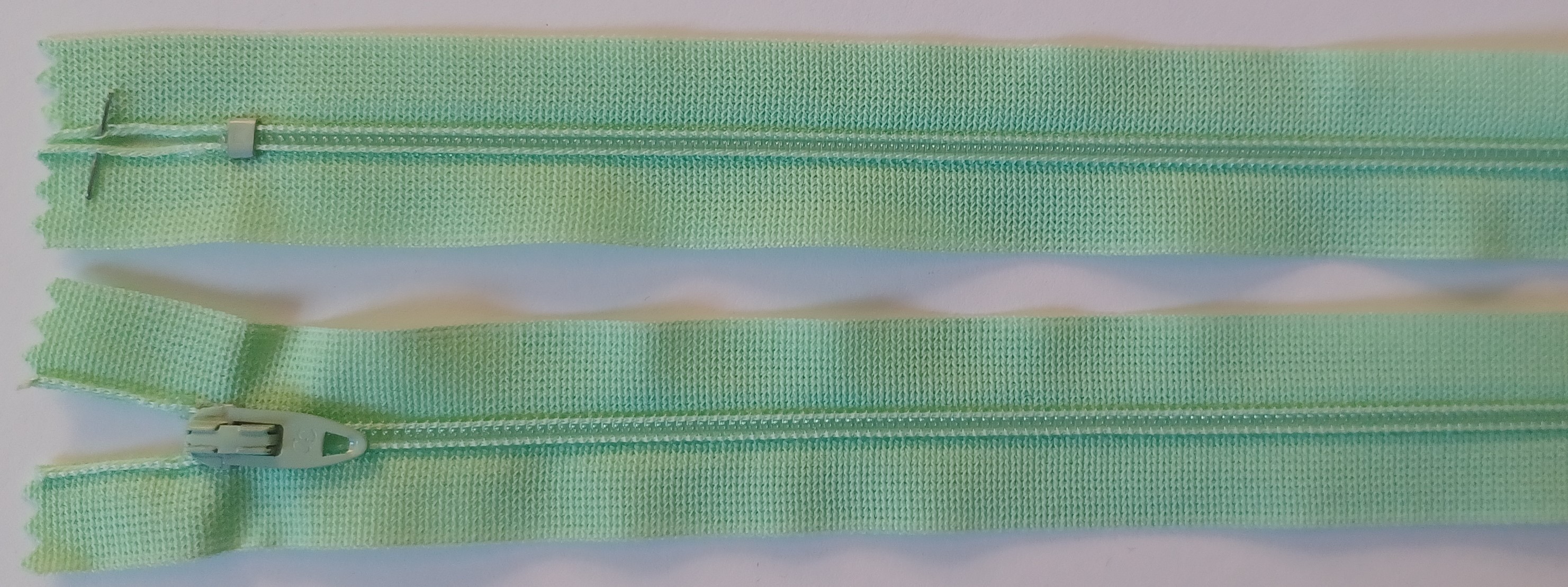 Coats & Clark 7" Light Lime Nylon Coil Zipper