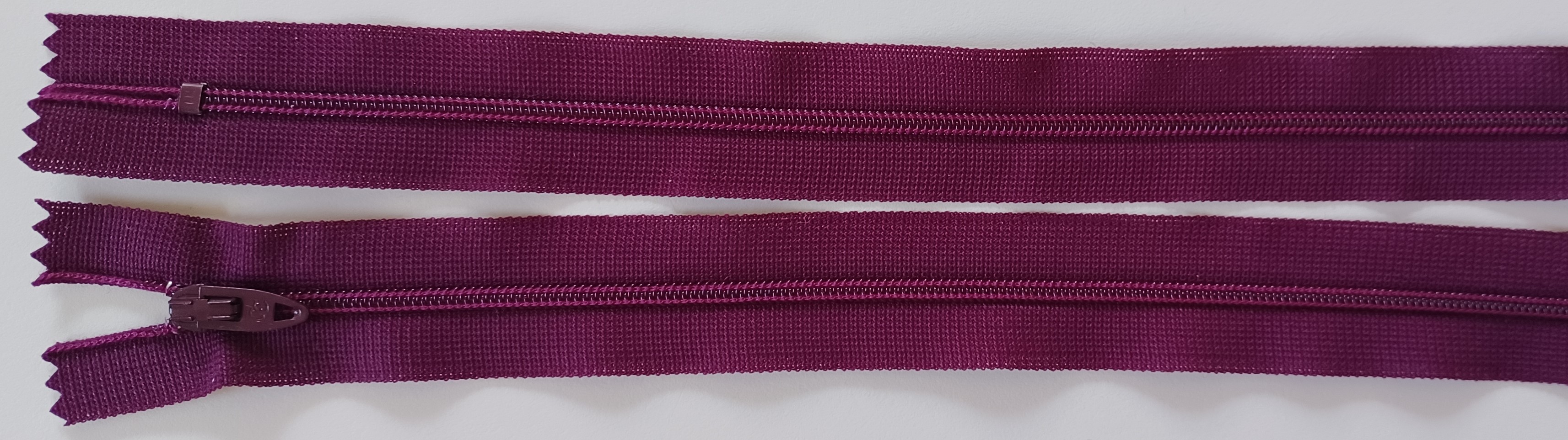 Coats & Clark 8.5" Eggplant Nylon Coil Zipper